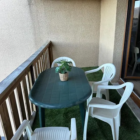 T3 Cosy Refait A Neuf Avec Vue Et Montagnes Et Avec Garage Apartment Les Angles (Pyrenees-Orientales)